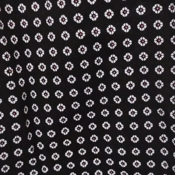 Old Navy Black Pants Size 6 - Picture 2 of 5